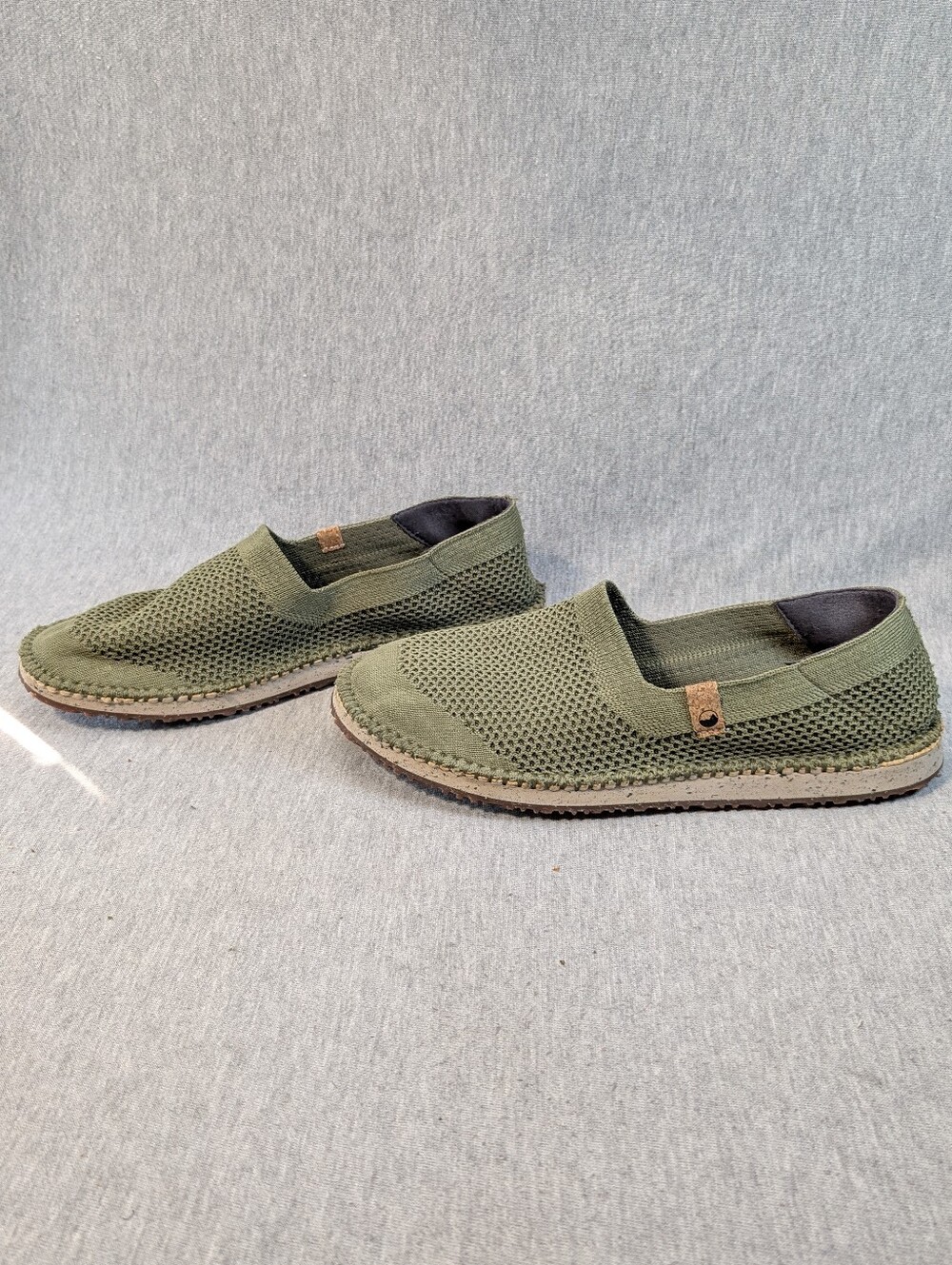 Saola Sequoia Eco Friendly Shoes Women's 9 Green Slip On